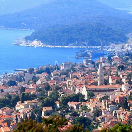 With A Parking Space * Mali Lošinj